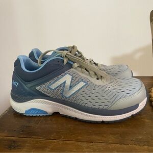 Women’s New Balance 847 size 10D